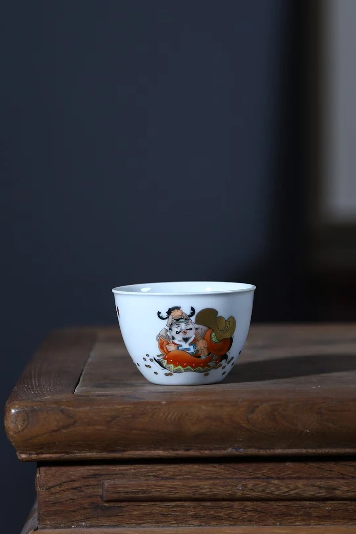 景德镇纯手绘描金财神主人杯瓷器