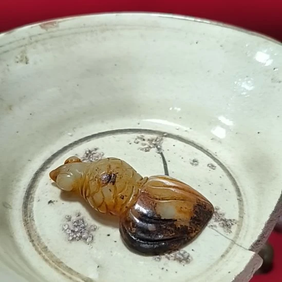 和田玉（糖玉）未镶嵌挂件玉，，，，，，，，，，，，，