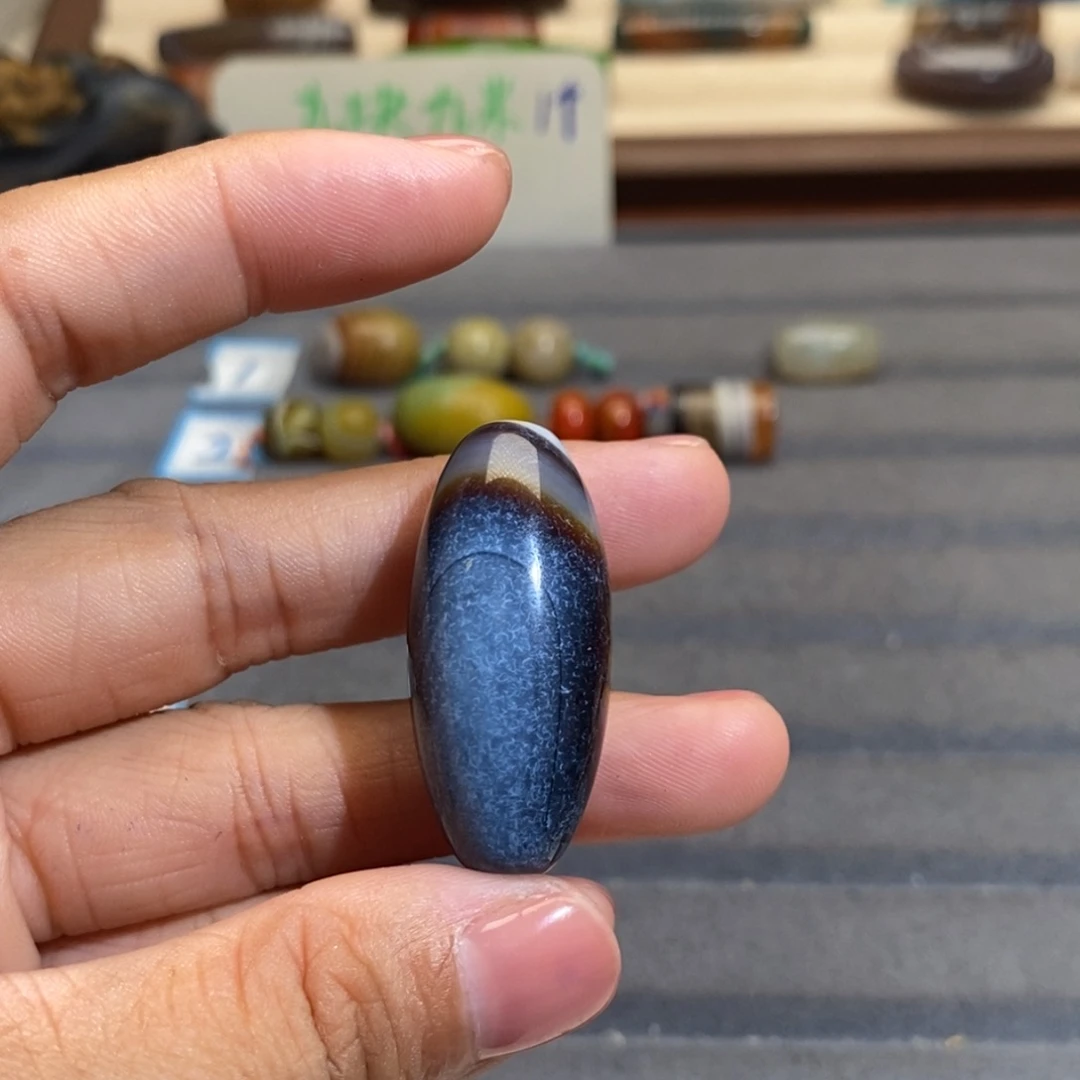 新***线玛瑙/玉髓手链未镶嵌