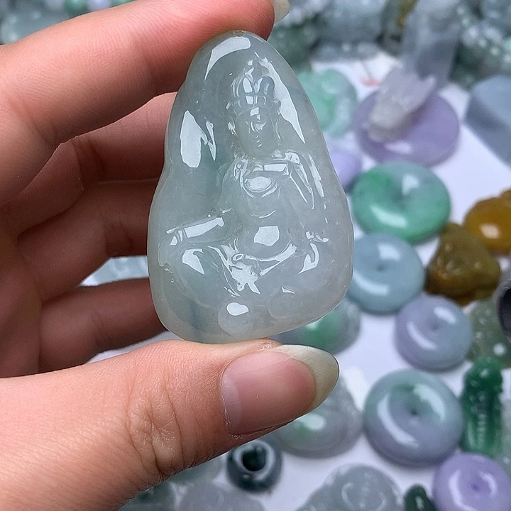 翡翠未镶嵌颈饰天然翡翠