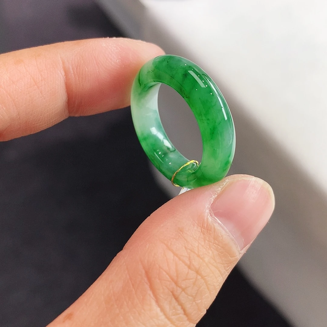 翡翠未镶嵌戒指14号