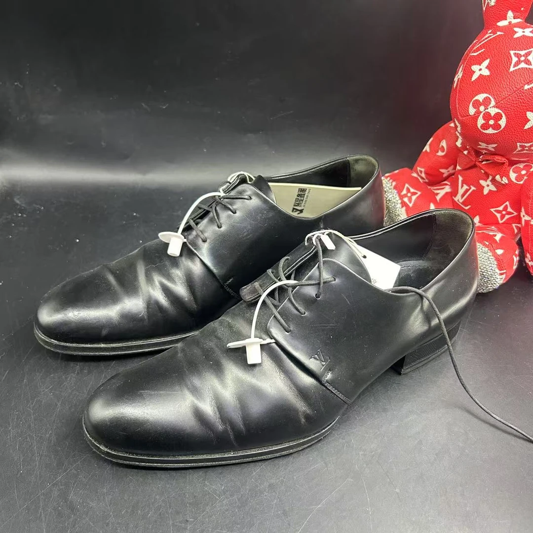 95新 LouisVuitton/路易威登 黑色皮质系带皮鞋40.5欧码ddm579