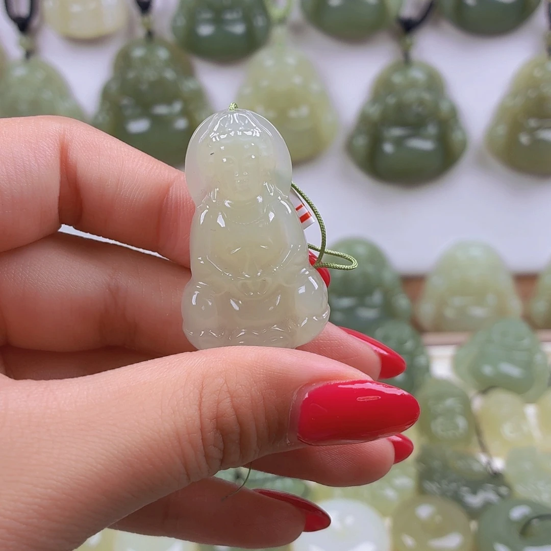 和田玉未镶嵌颈饰40