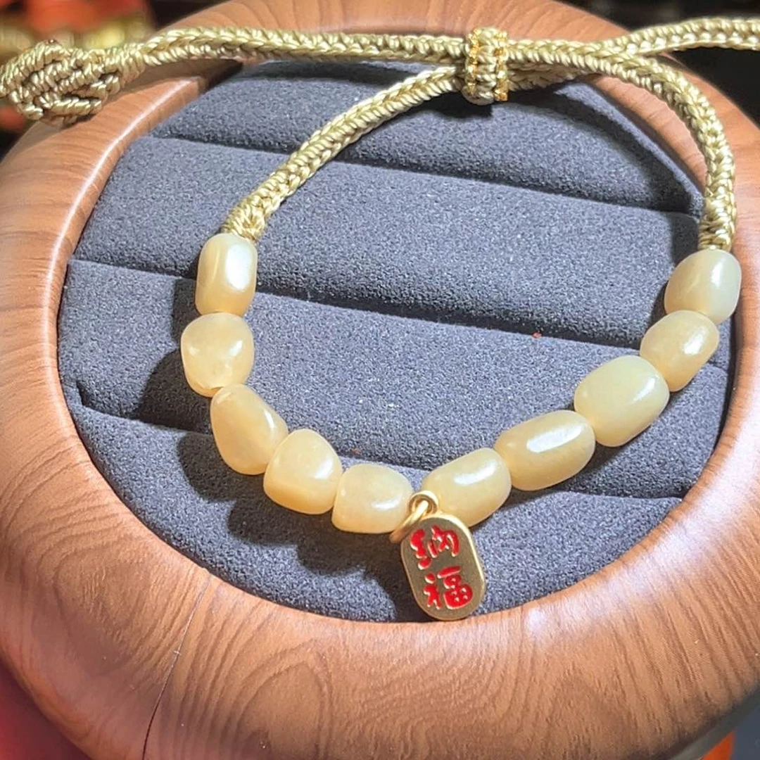 和田玉新疆和田玉糖随行未镶嵌