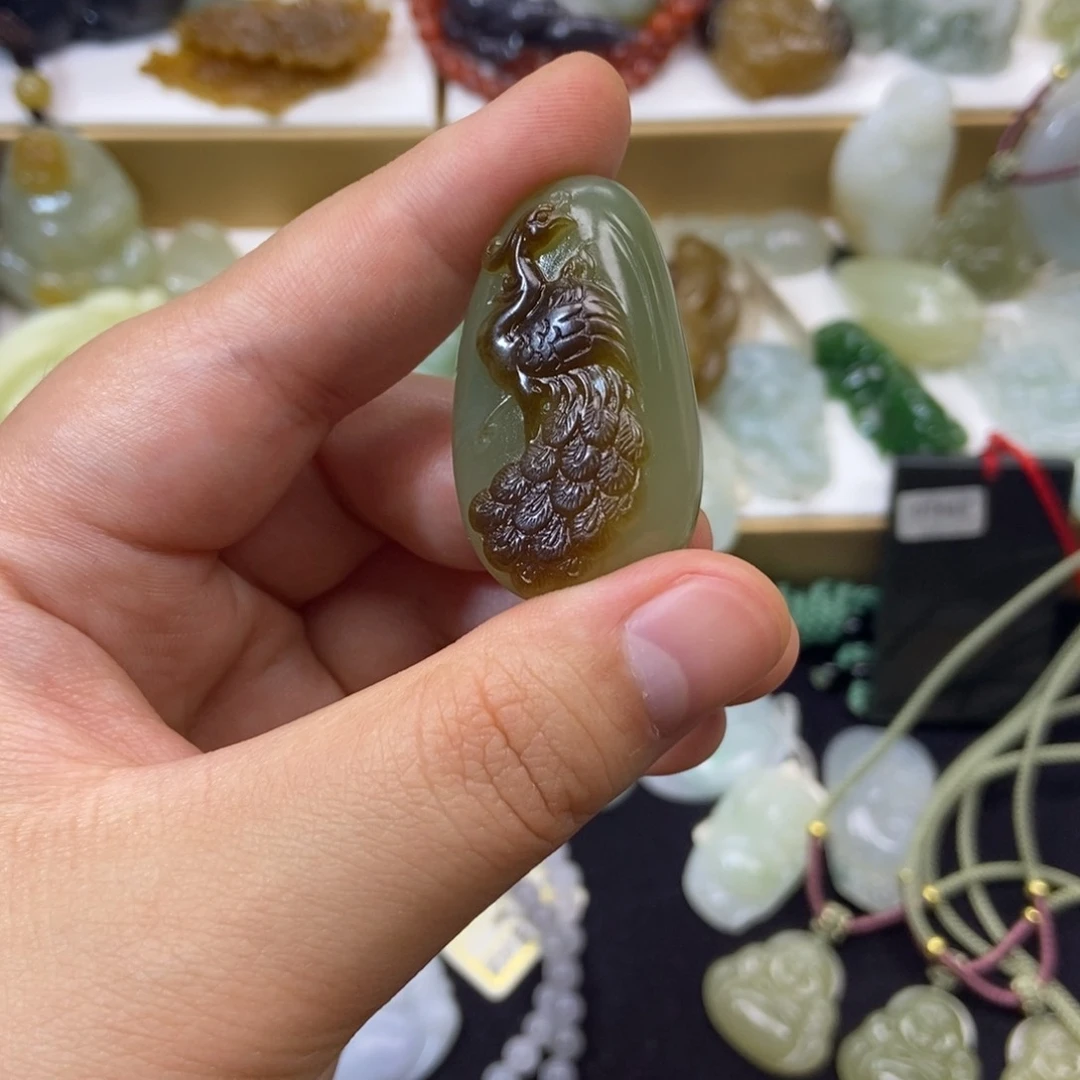 和田玉（糖玉）未镶嵌吊坠(赠链)