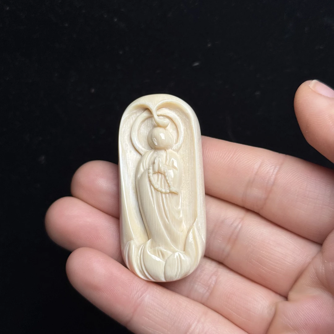 H1642天然猛犸牙 无相佛雕刻件 24*51*10mm支持鉴定 假一罚四