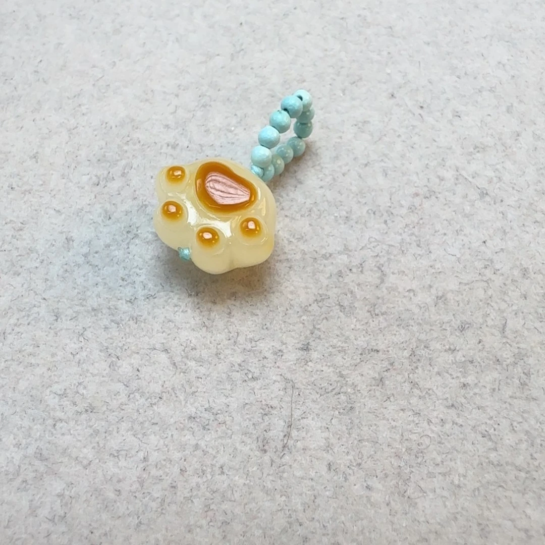 琥珀未镶嵌珠宝奇石定制