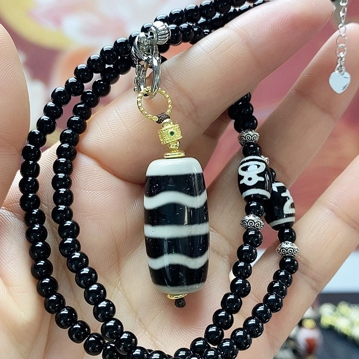 飘***飘玛瑙/玉髓合金颈饰