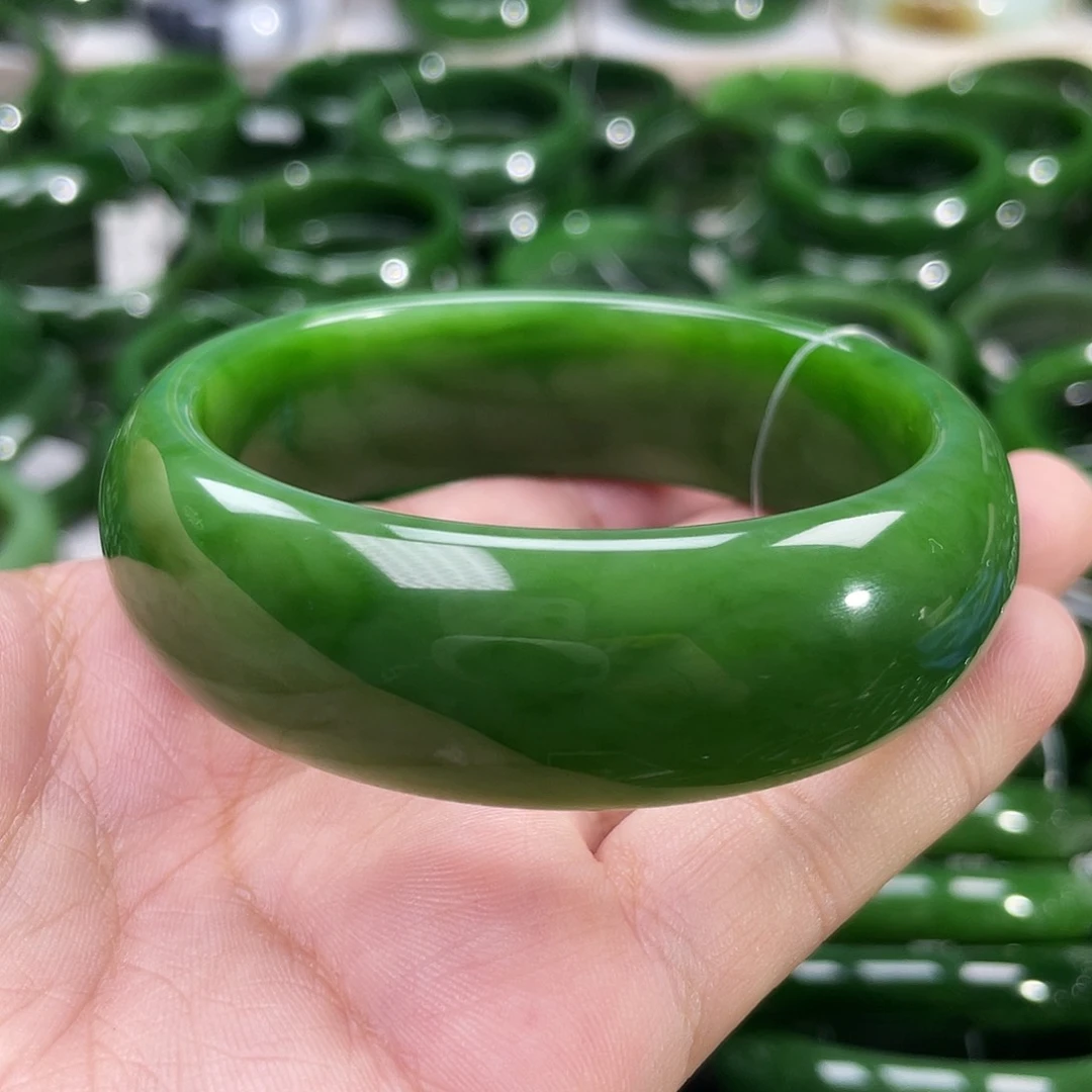 未镶嵌手镯和田玉（碧玉）