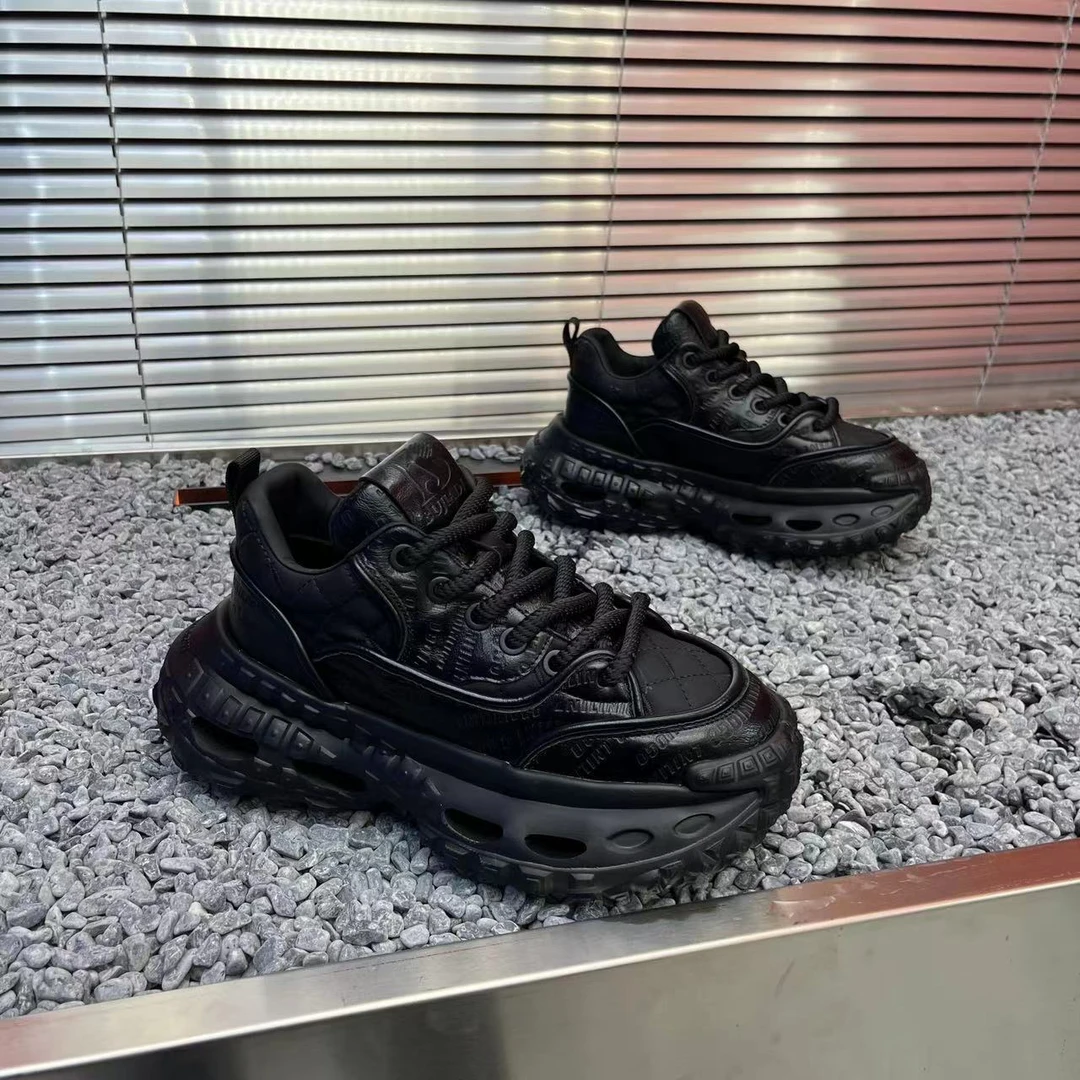 欧洲站男鞋2025夏季新款轻奢透气增高系带软底皮面百搭运动休闲鞋