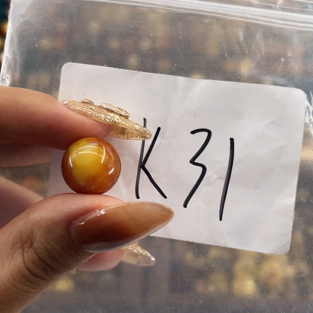 琥珀未镶嵌裸石13.2福利