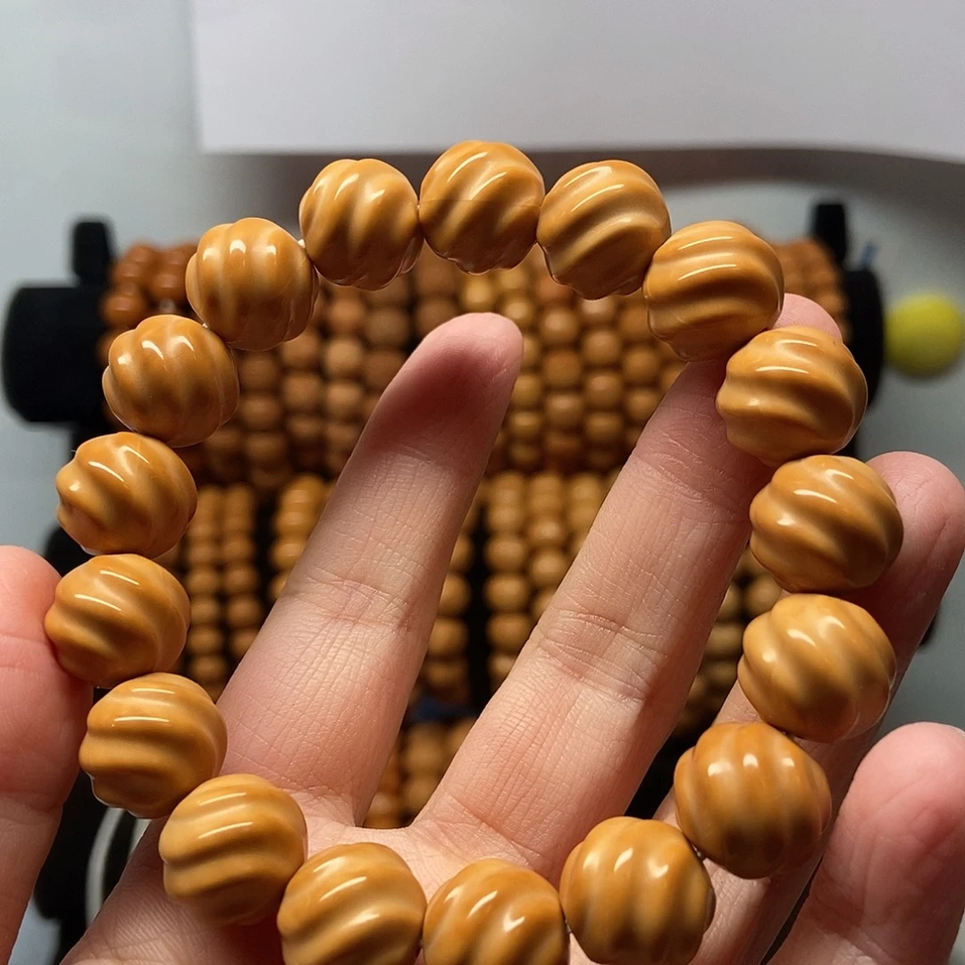 A***多手串猴头核桃猴头手串，定风亮面