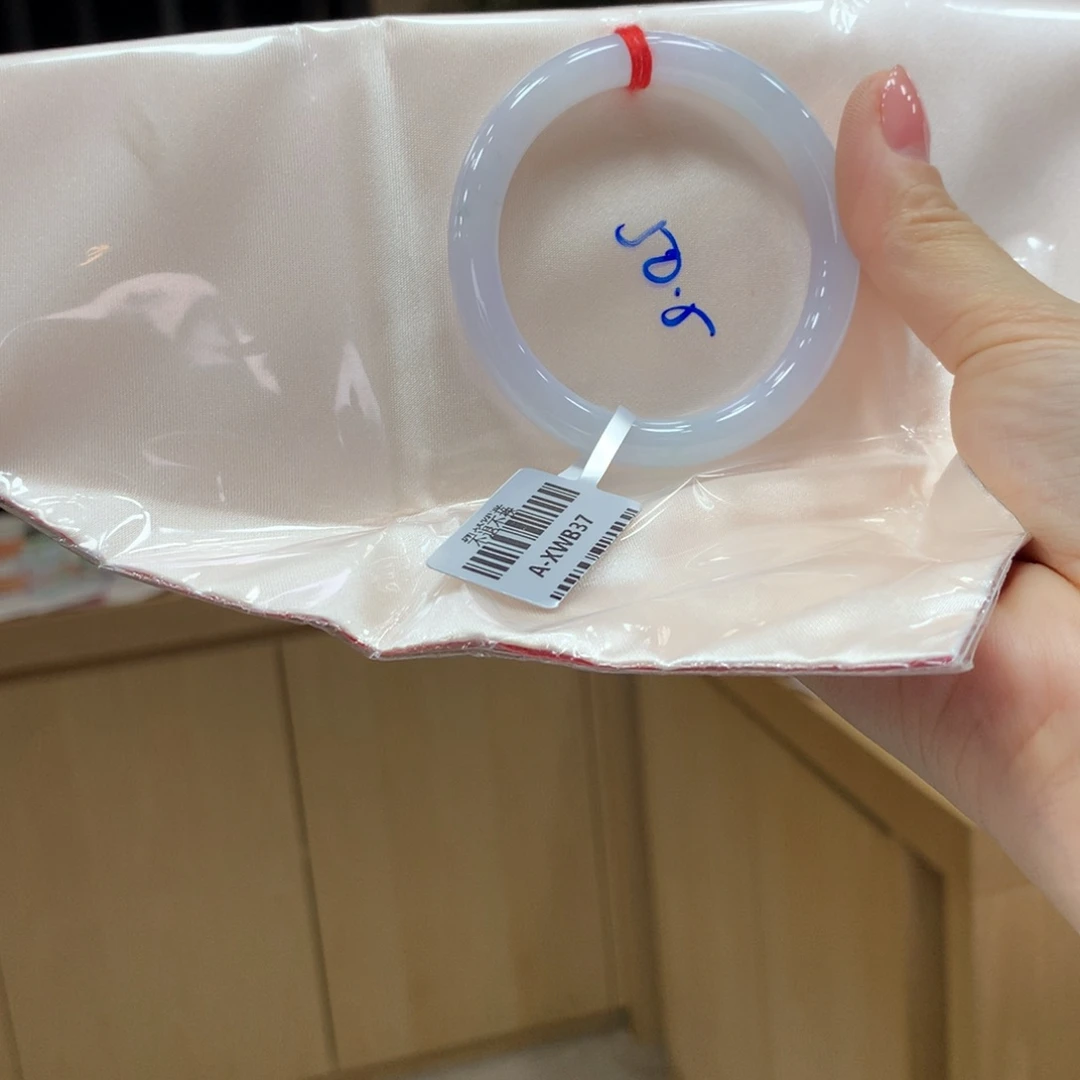 未镶嵌手镯翡翠不退不换