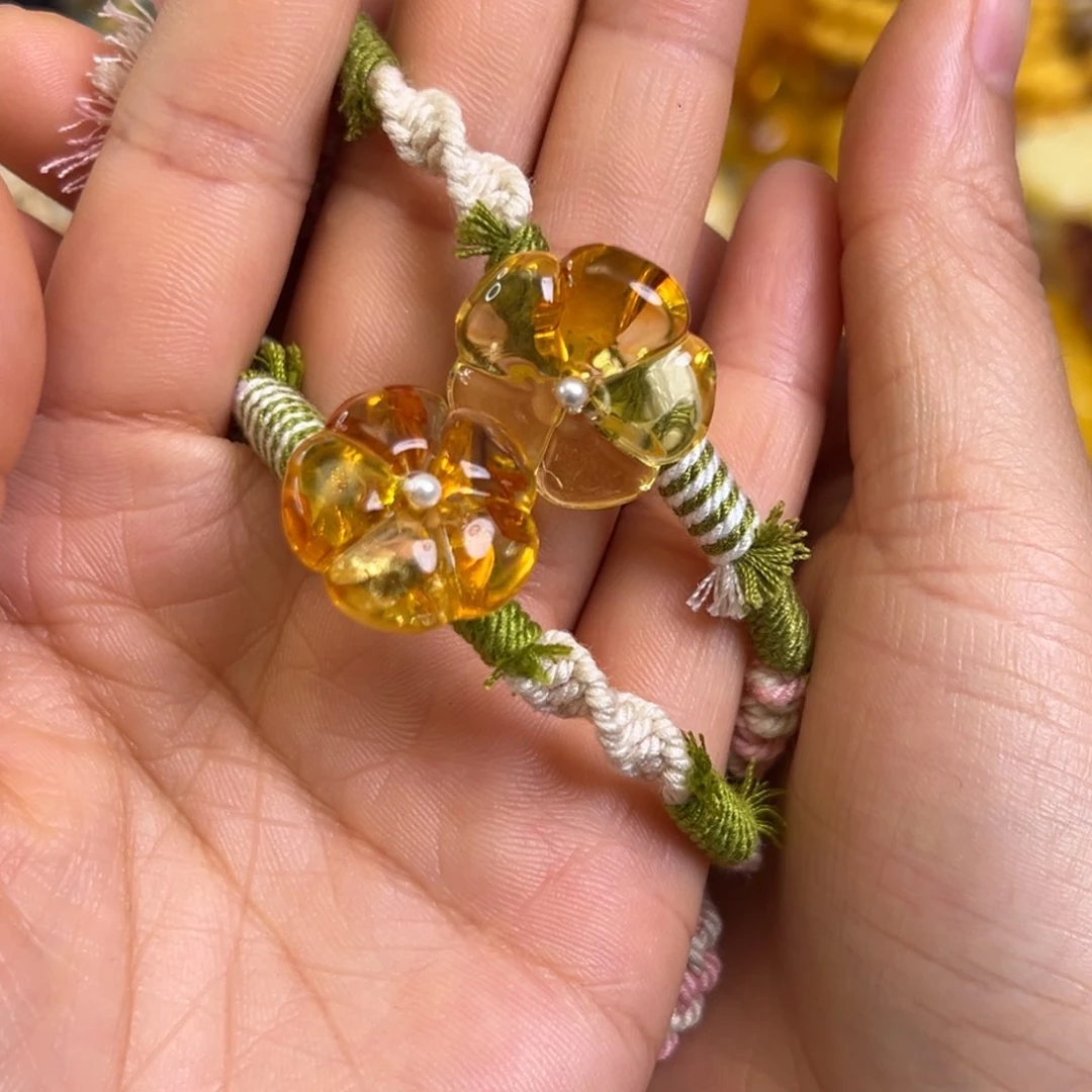 未镶嵌琥珀裸石多样性发一条