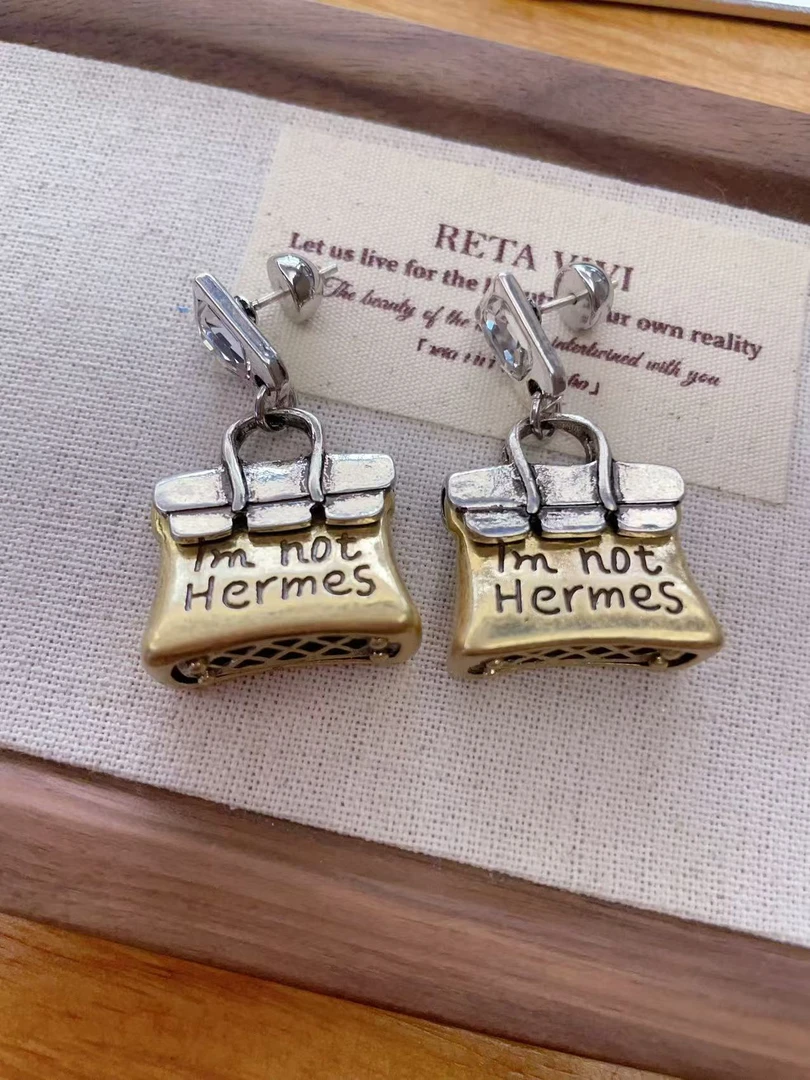 铜合金耳饰 已改英国品牌】已改恶搞Hermes耳饰项链