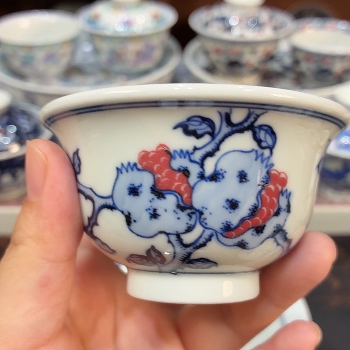 陶瓷。