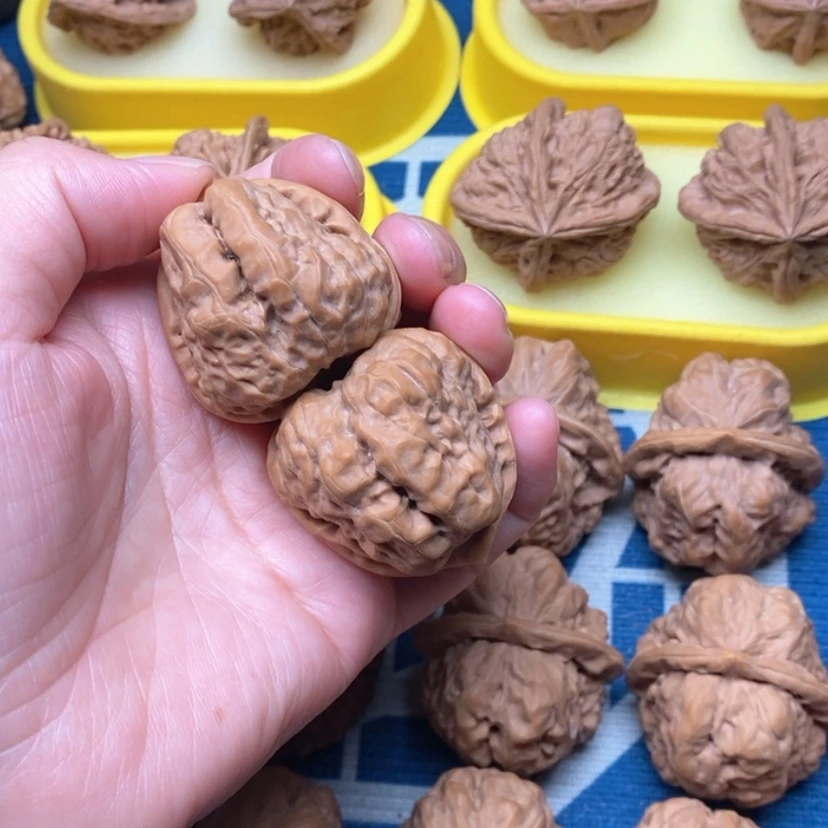 【闪购商品】手串/手链核桃边36肚42三角蛙
