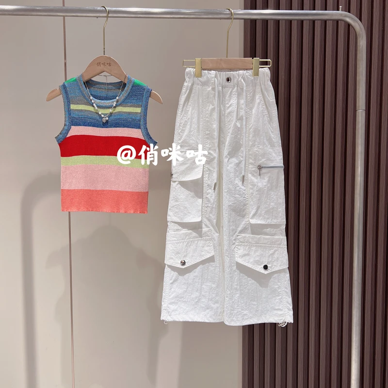 俏咪咕女童2025新款洋气夏款休闲时尚多巴胺冰丝背心轻薄工装裤！