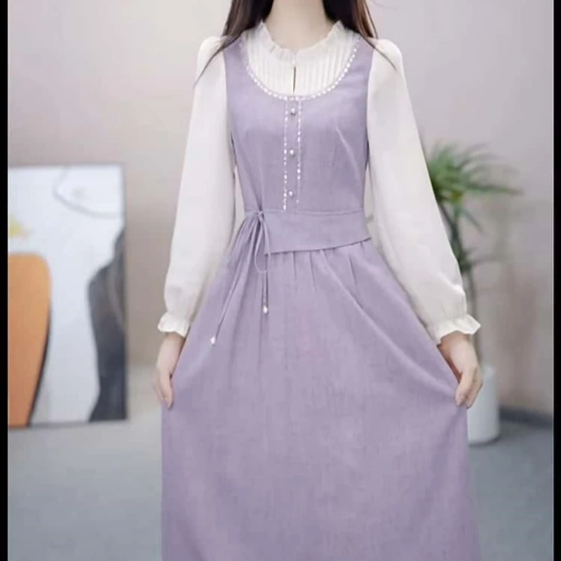 A558【连衣裙】2025早秋新款优雅时尚高档洋气减龄休闲收腰连衣裙