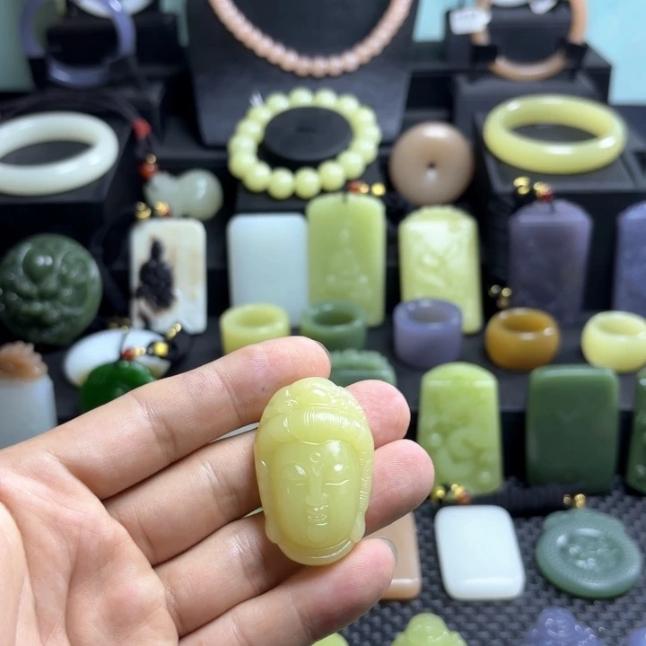 【闪购商品】和田玉未镶嵌颈饰