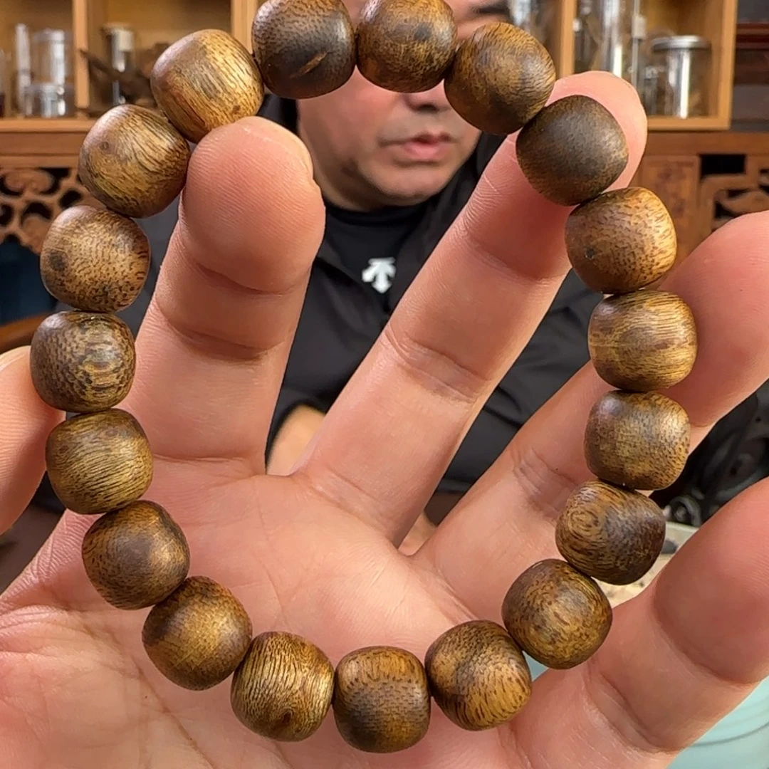 手串沉香奇楠乌身圆叶红油料1.1，10克