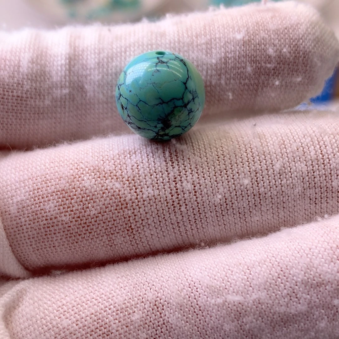 绿松石未镶嵌挂件直径12.4mm