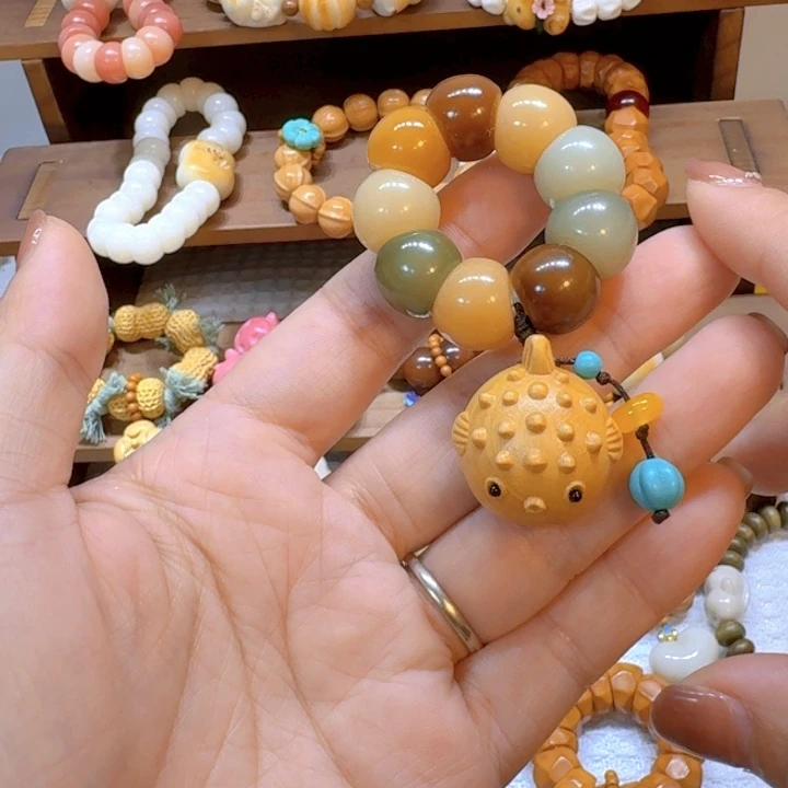 星月菩提吊坠菩提多宝手捻河豚