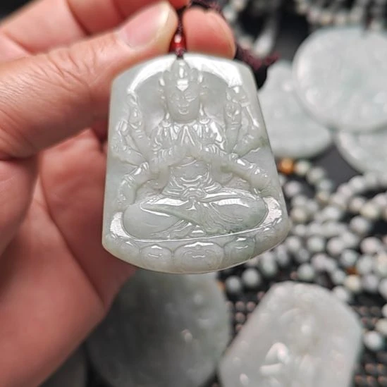 翡翠未镶嵌颈饰天然翡翠吊坠