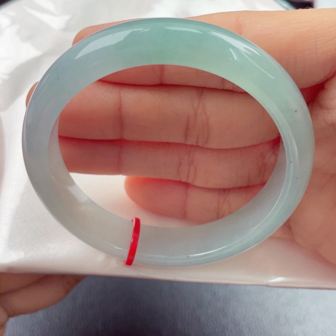 翡翠未镶嵌手镯5354正圈