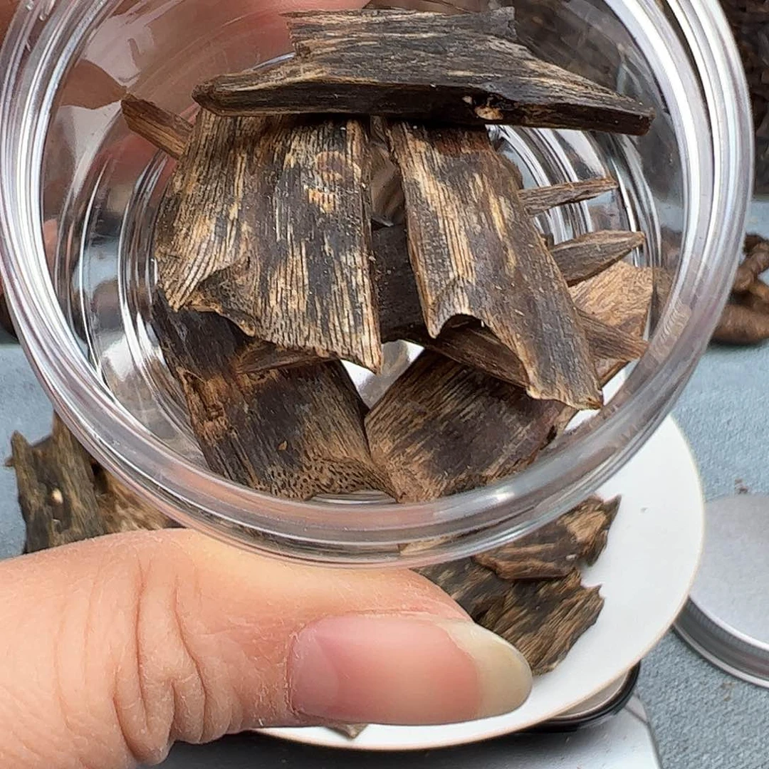 沉香木手把件奇楠紫棋老块料10克