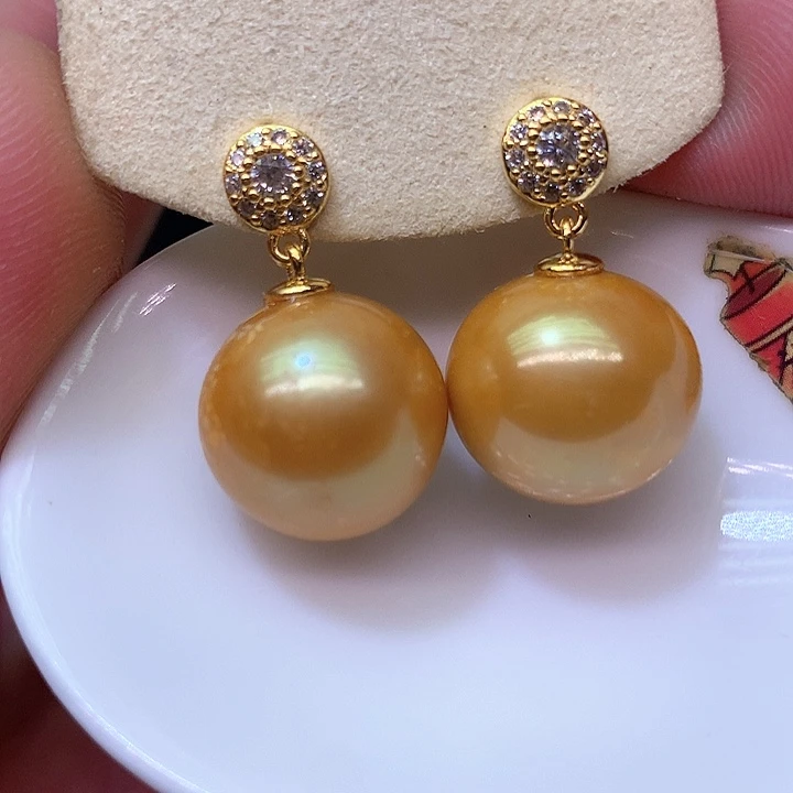 银S925镶嵌耳饰淡水珍珠