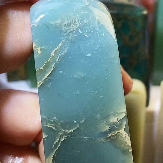 老挝石四川花坑蓝