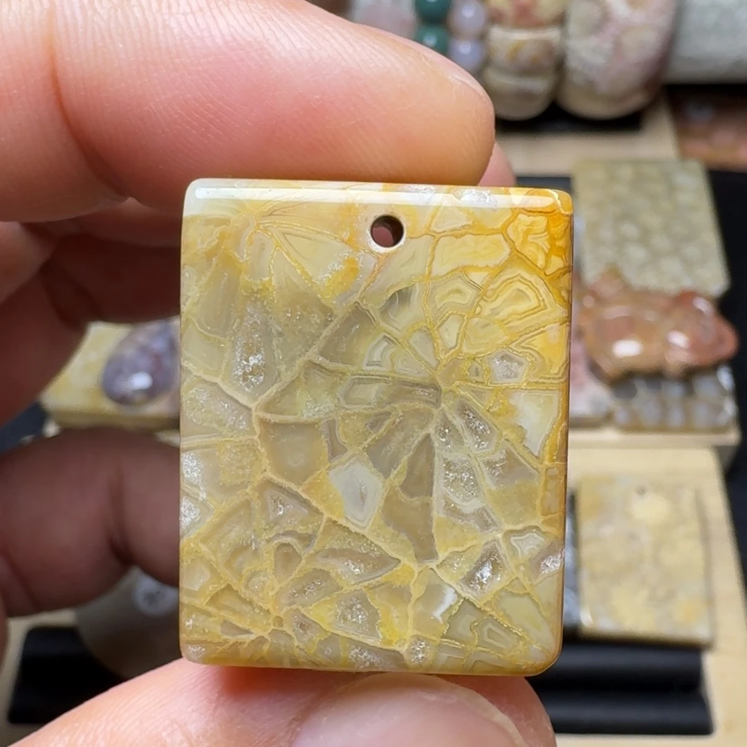 硅化玉未镶嵌纯天然色有机玉石保真色