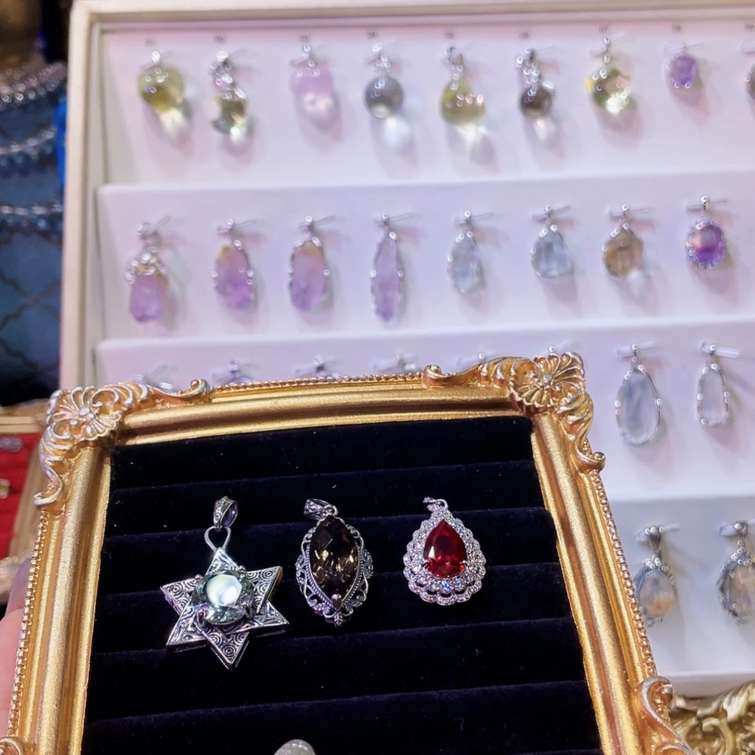 N***n925银N宝的新吊坠