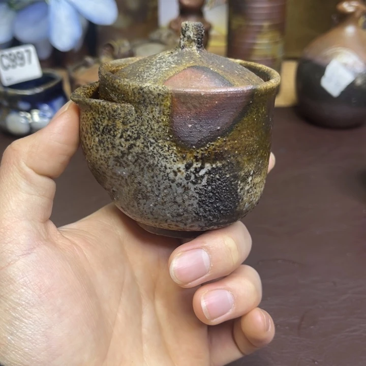 山本出宝瓶备前烧作品