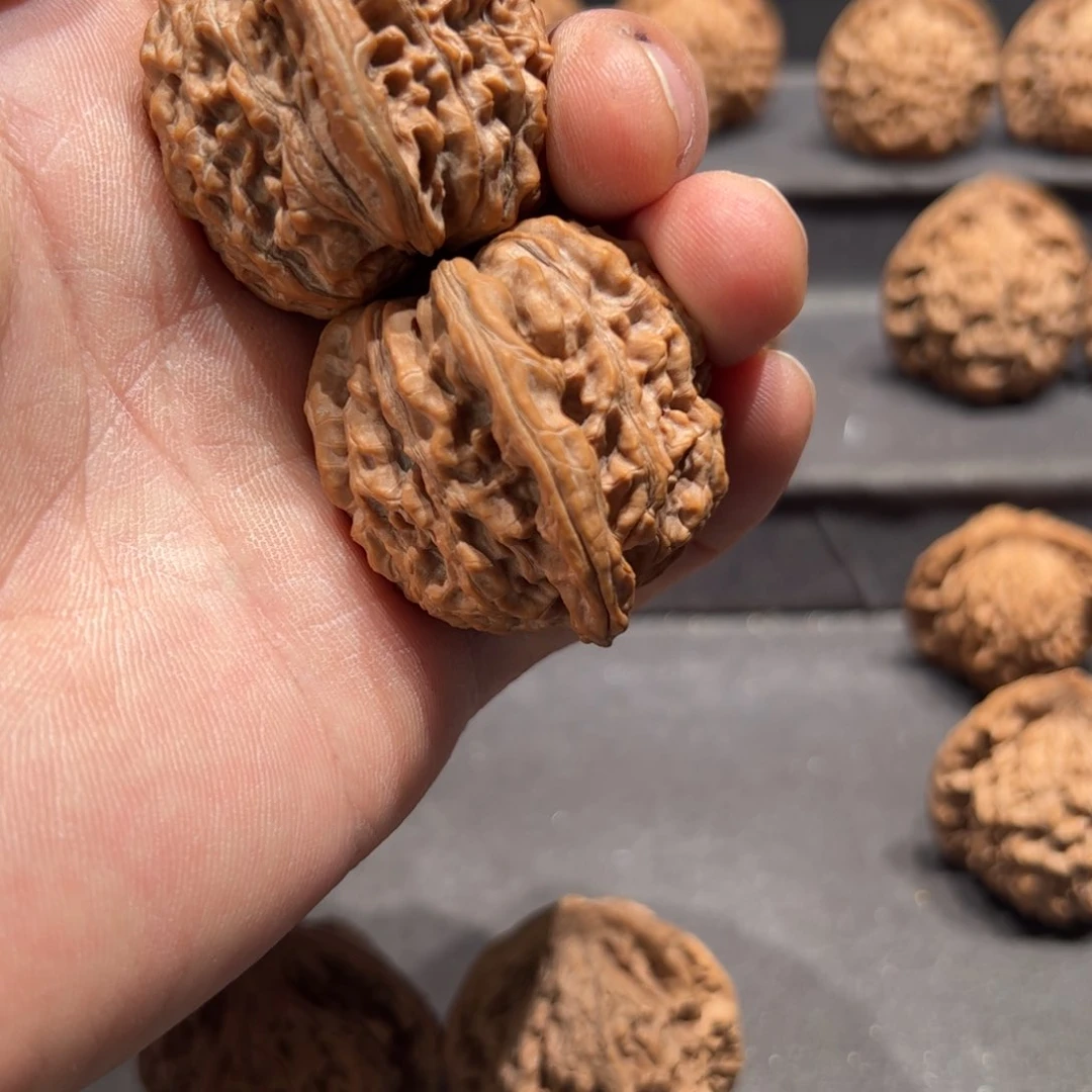 文玩核桃把件耶****！四座楼