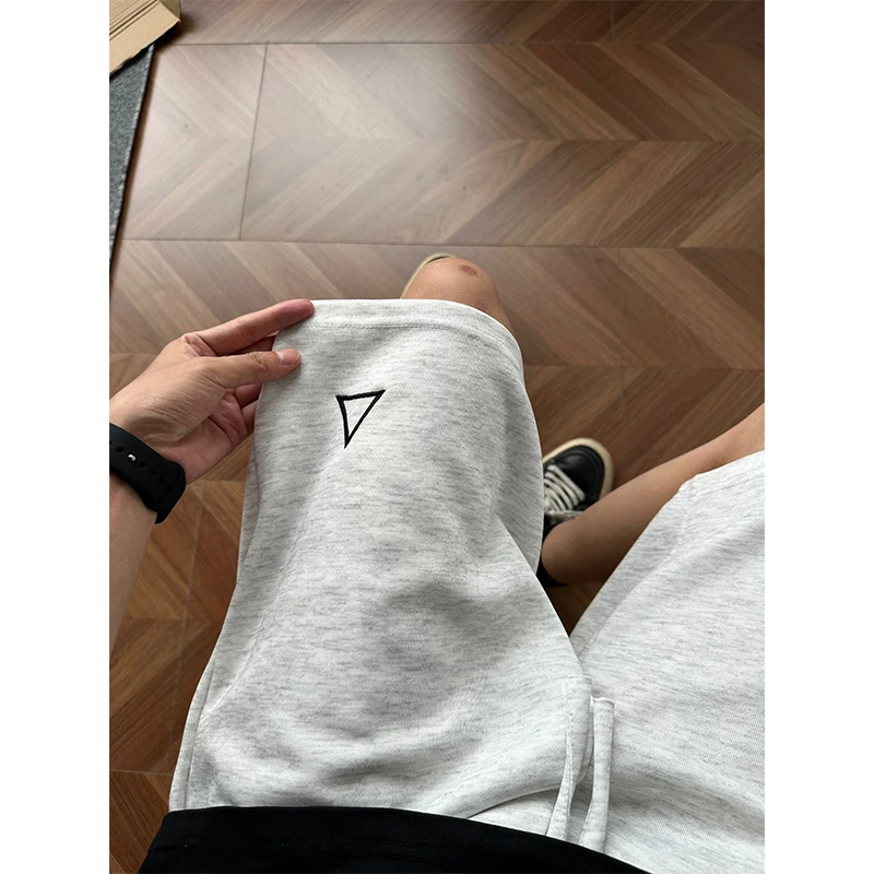 白花灰三角标运动短裤男夏季薄款重磅休闲裤子健身直筒四五分裤潮