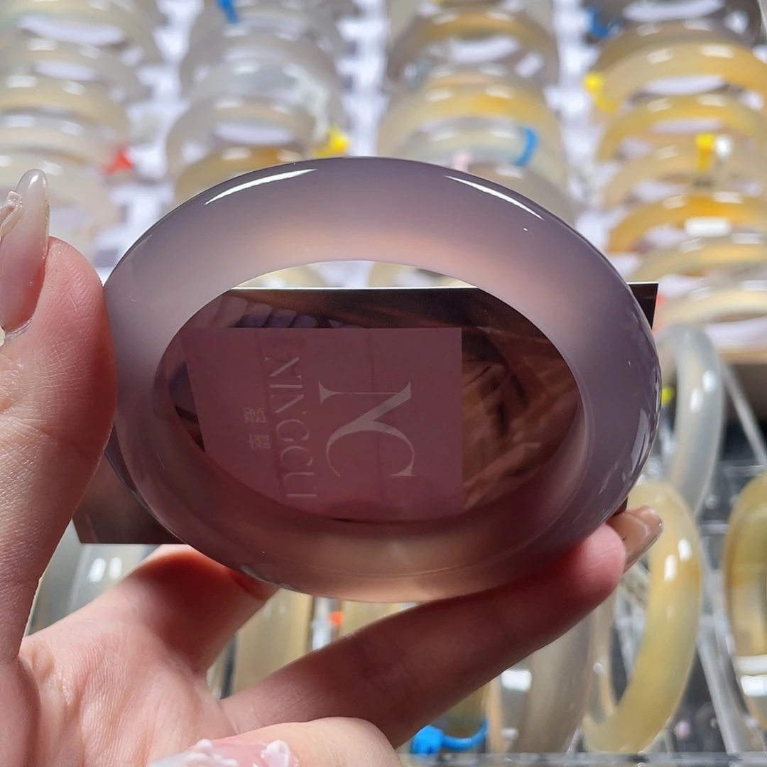 b***呐玛瑙/玉髓未镶嵌手镯