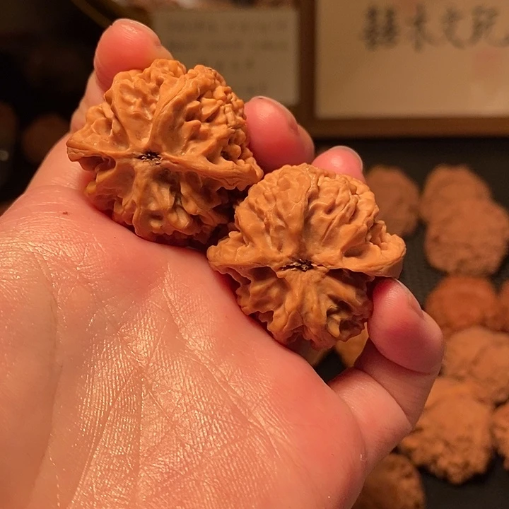 文玩核桃吊坠阿*1111111111