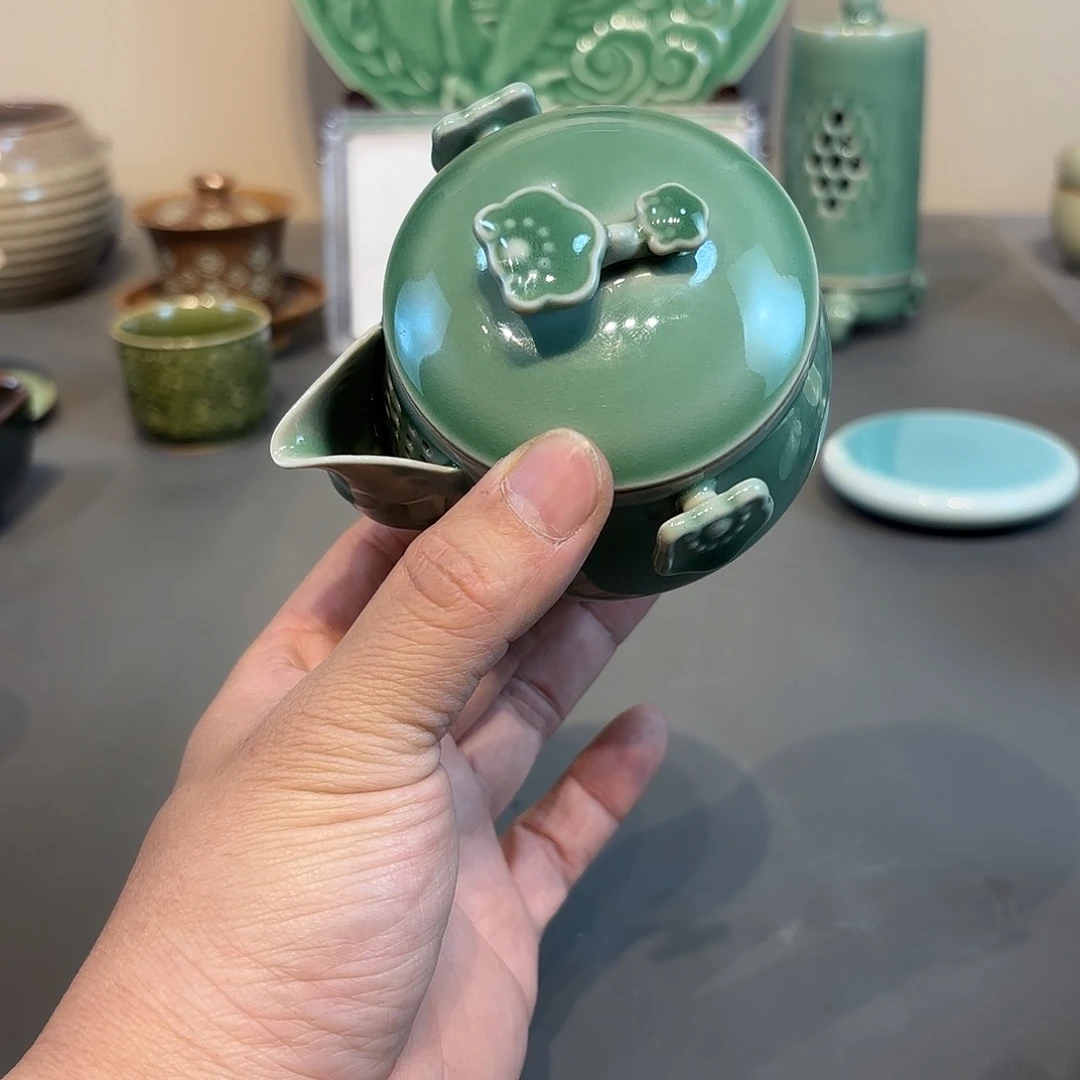 瓷片龙泉青瓷福利青瓷
