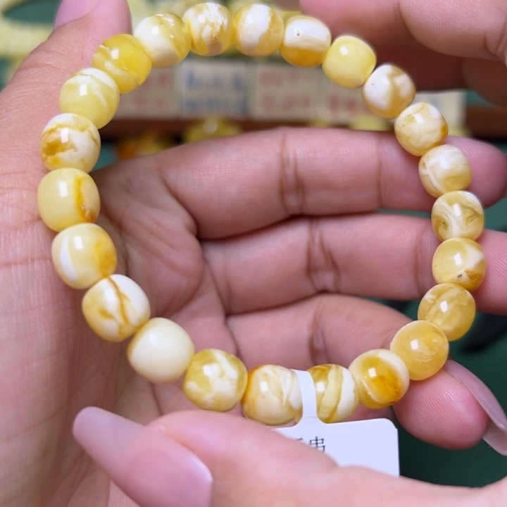 蜜蜡未镶嵌珠宝奇石