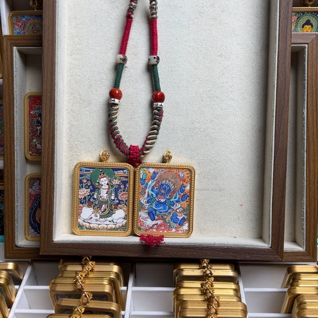 小***贝吊坠双面定制普贤大黑天