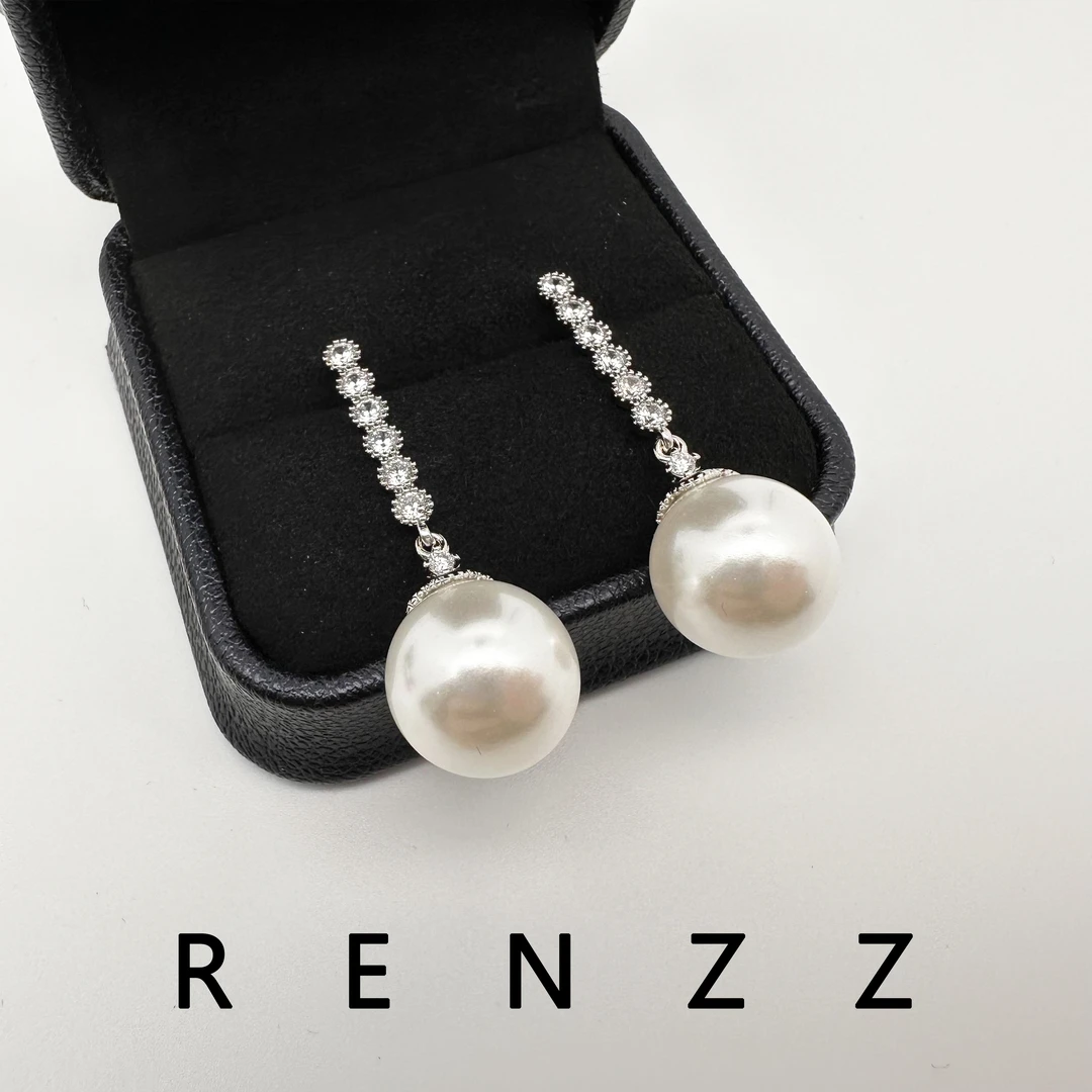 7919白色流苏圆球吊坠14mm气质耳钉