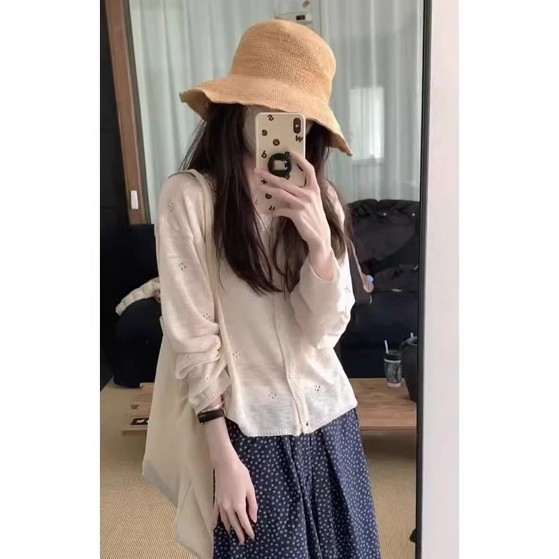 法式镂空钩花冰丝防晒针织开衫外套女夏季外搭空调衫薄款微透上衣