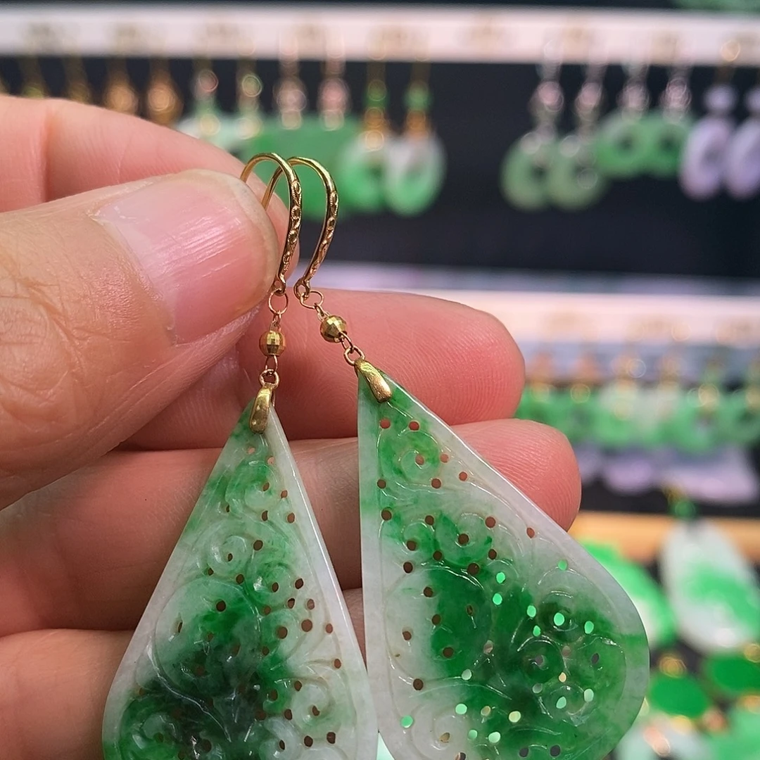 翡翠18K金镶嵌耳饰耳饰