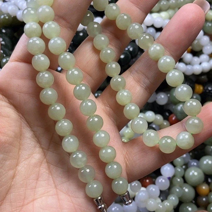 颈饰未镶嵌和田玉卡8