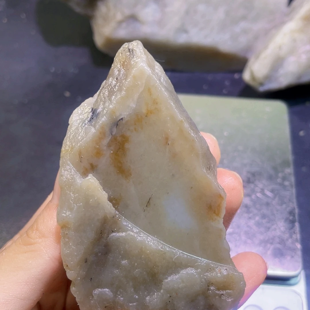 未镶嵌和田玉珠宝半成品