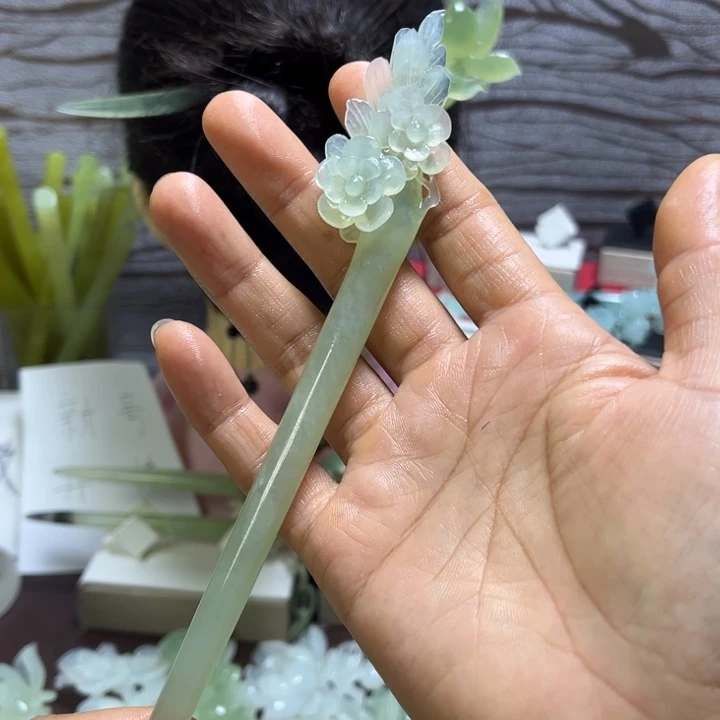 蛇纹石玉未镶嵌发簪