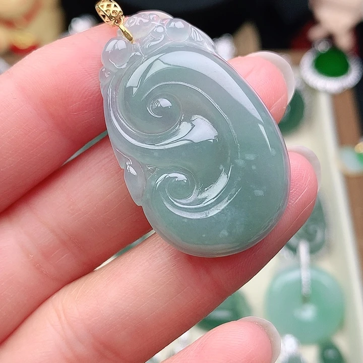 颈饰银S925镶嵌翡翠吊坠