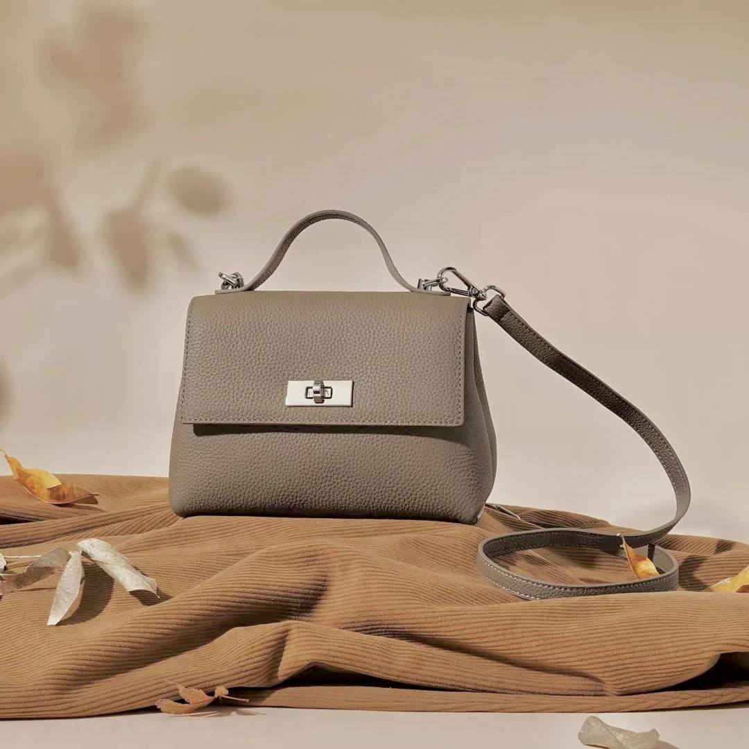 2025新款头层牛皮轻奢女士简约百搭时尚真皮单肩斜跨凯丽包5968